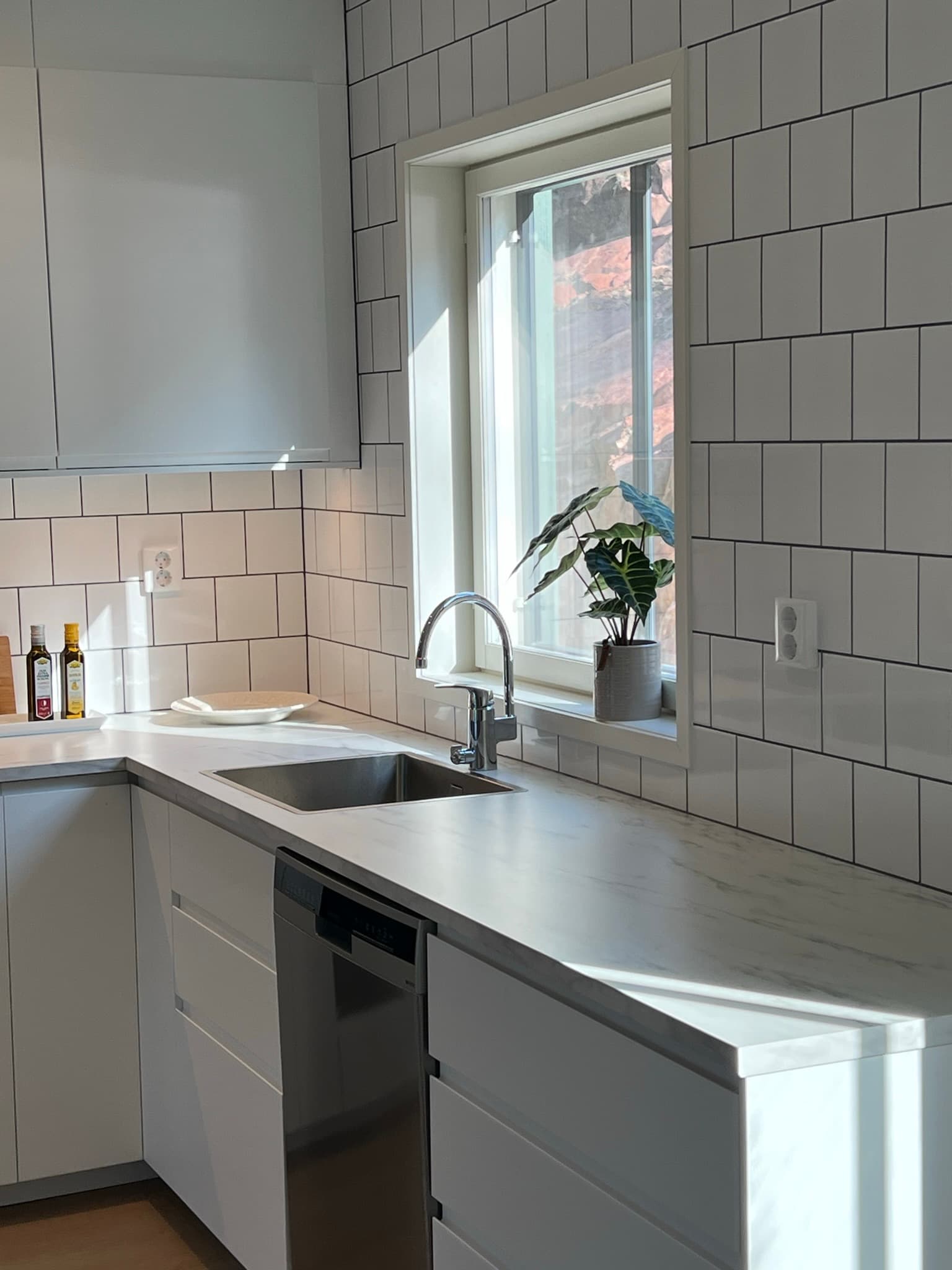 https://storage.googleapis.com/real-estate-aland.appspot.com/premont/image5.jpeg