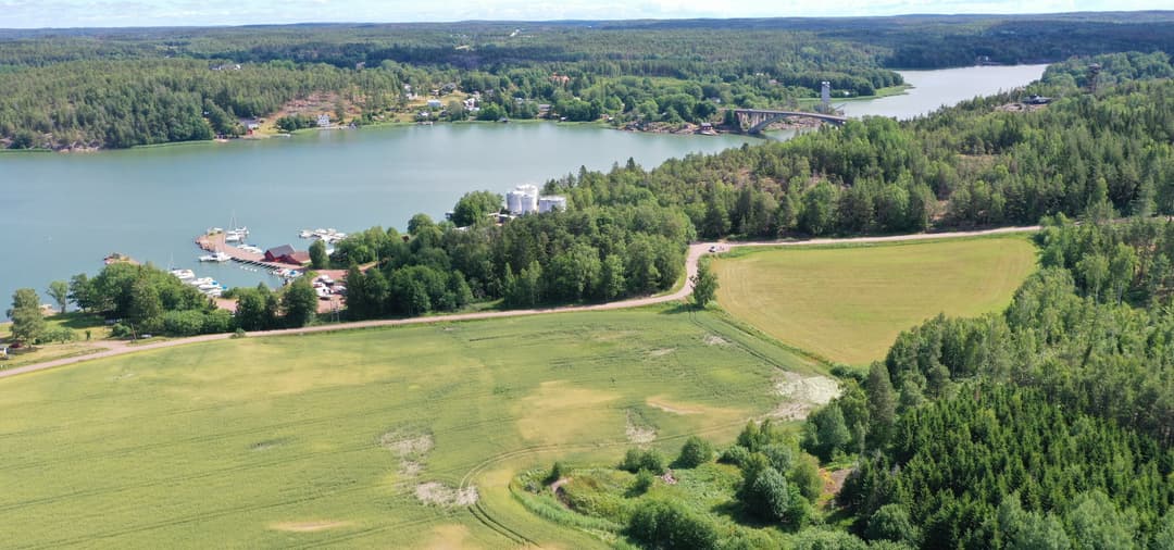 Bild av Bostadstomter med sjönära läge i Godby, Finström