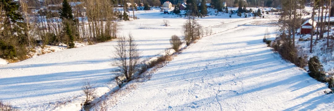 Bild av Åkermark i Gesterby, Sund