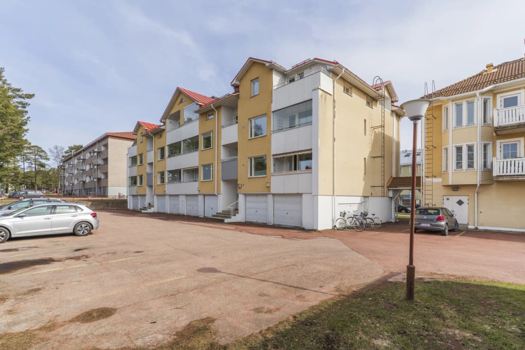 Bild av Gaveltvåa med balkong mot väster