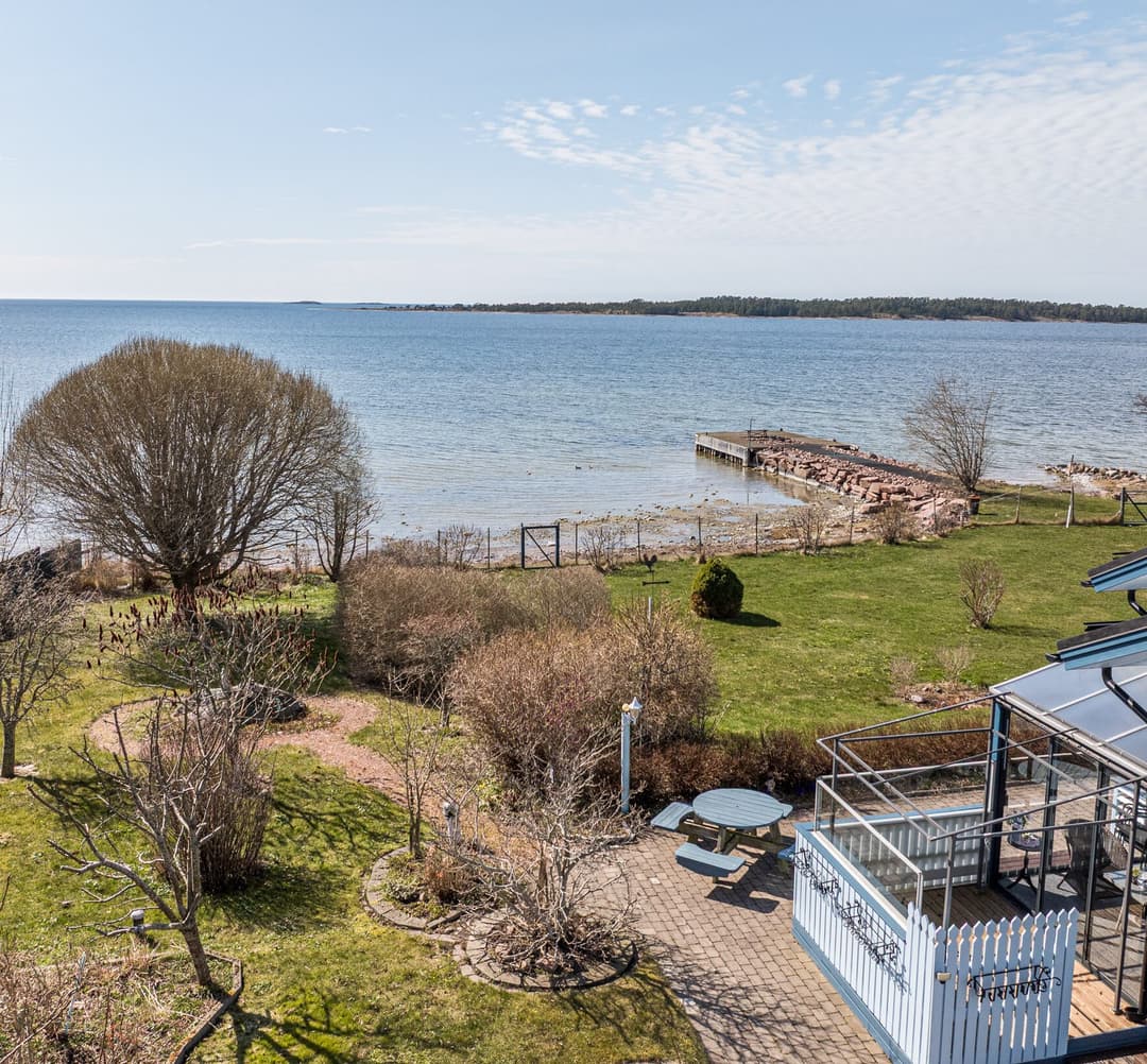 Bild av Strandfastighet