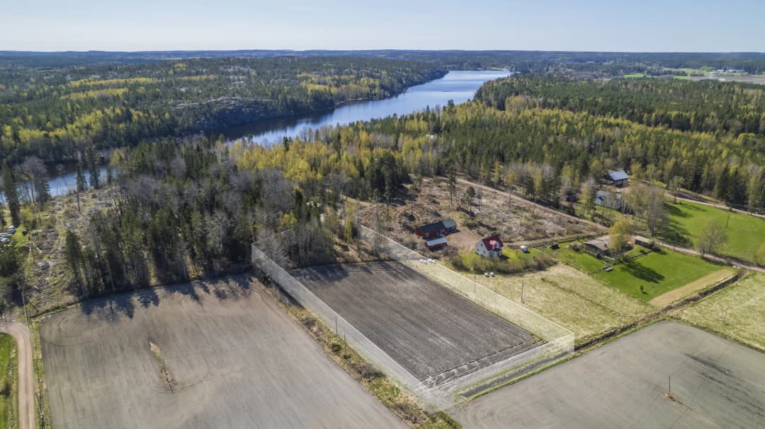 Bild av Bostadstomt i Bjärström, Finström