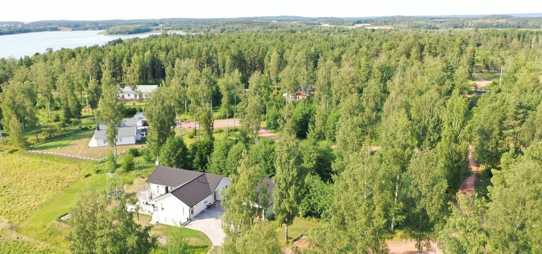 Bild av Strandnära bostadstomt vid Björkudden, Lemland