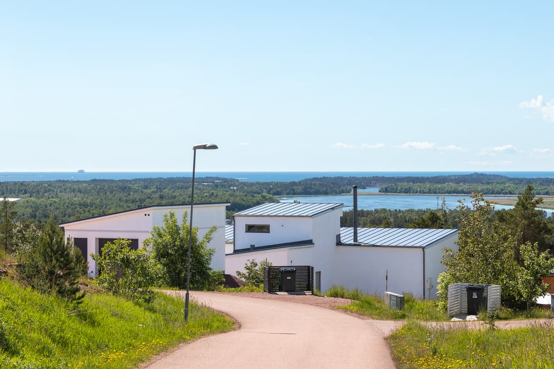 Bild av Exklusivt hus i Hollywoodstil med utsikt utöver det vanliga