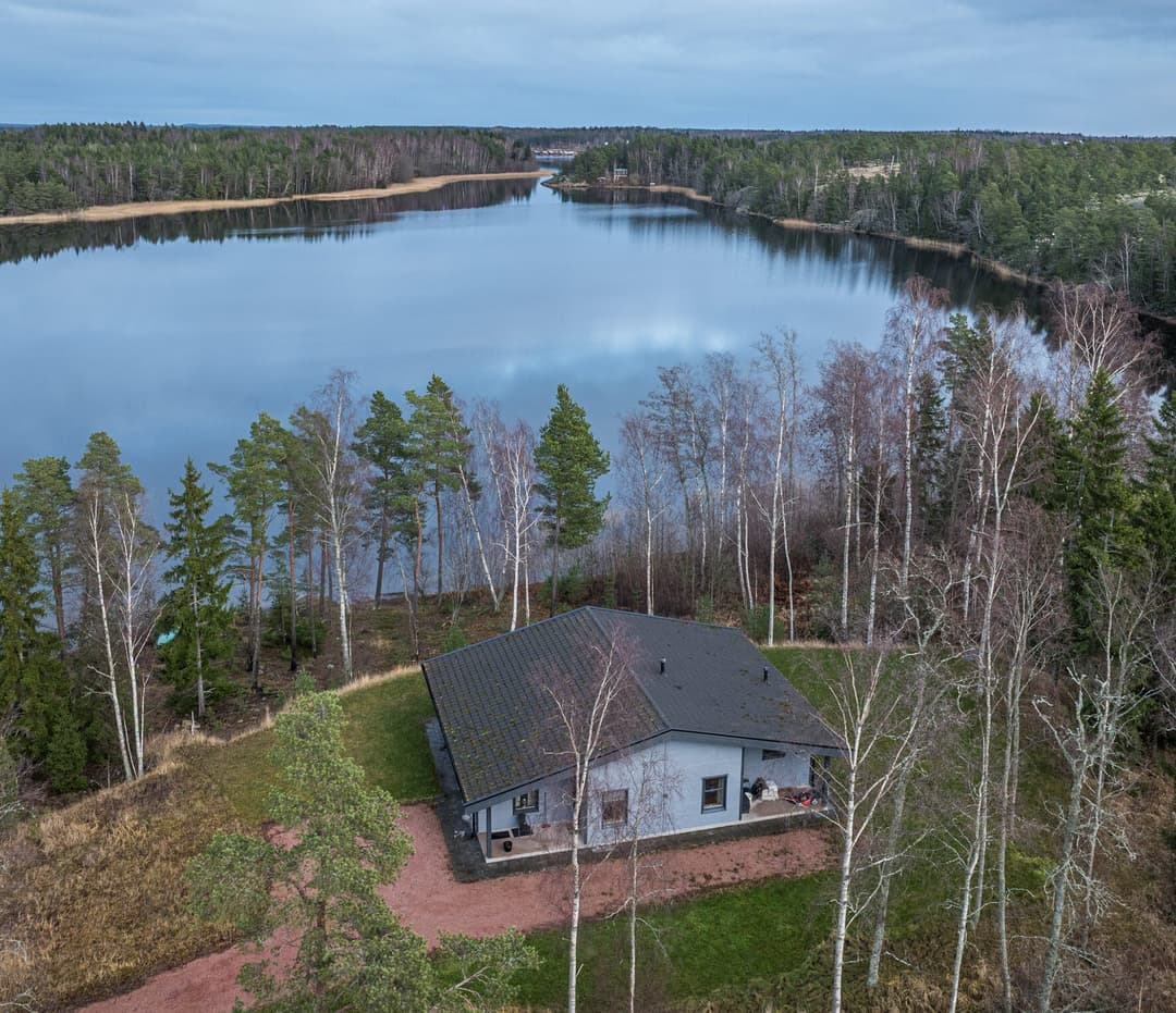 Bild av Strandfastighet