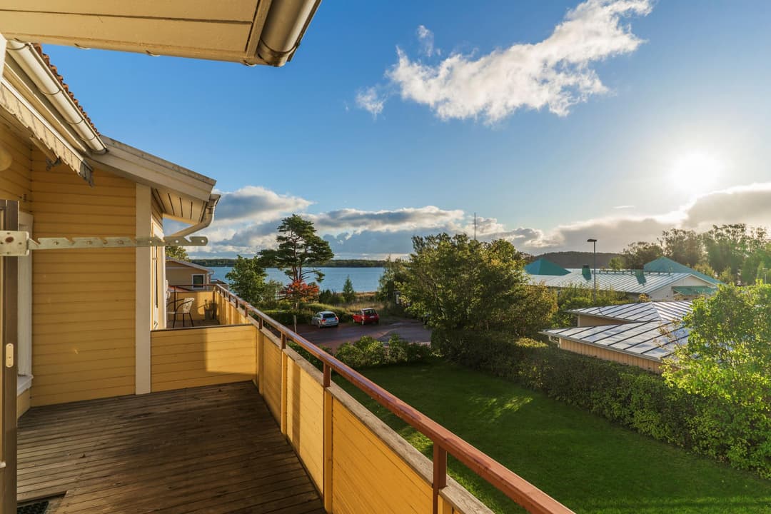 Bild av Sjönära tvåplansfyra i Östernäs