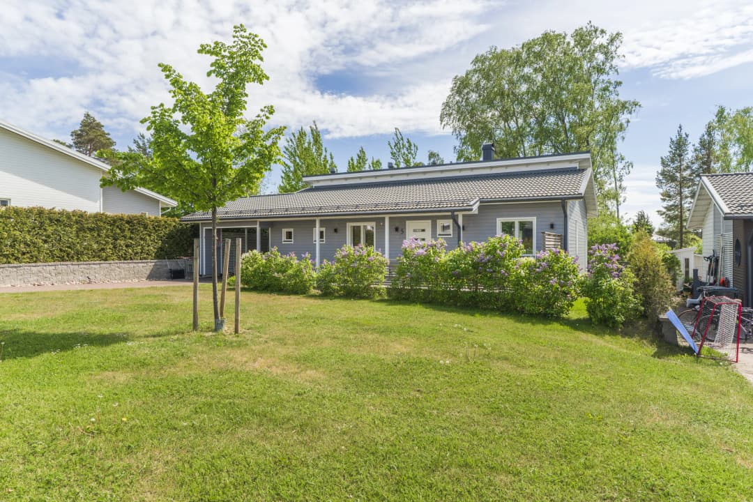 Bild av Bostadshus i lugnt och familjevänligt läge